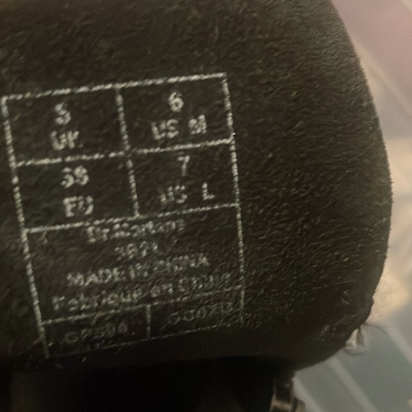 Vintage Leather Dr. Martens - Picture 6 of 6